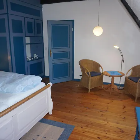 Luckow Georg Asmussen Haus * Pommerby (Gelting)